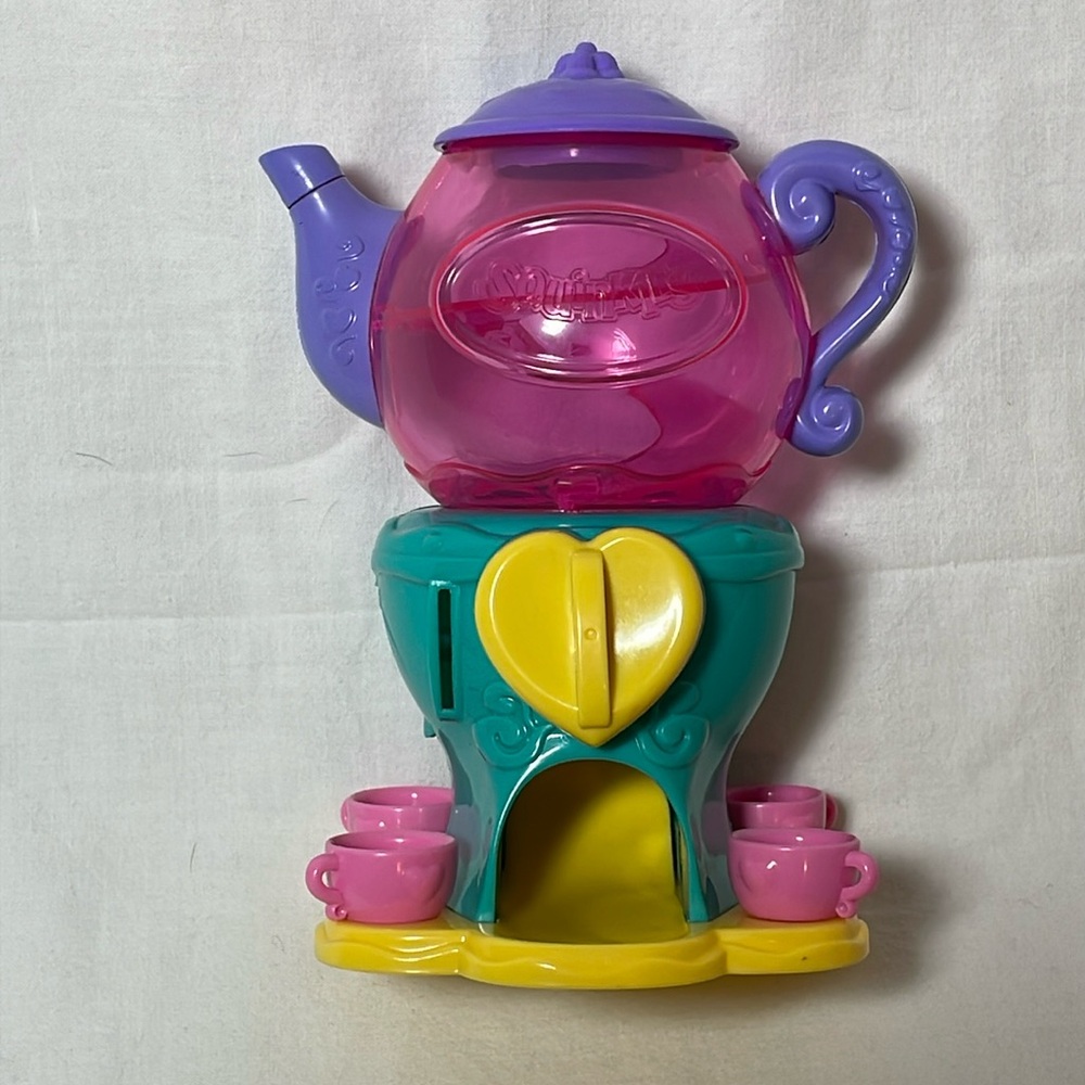 Squinkies Teapot WITH LID.